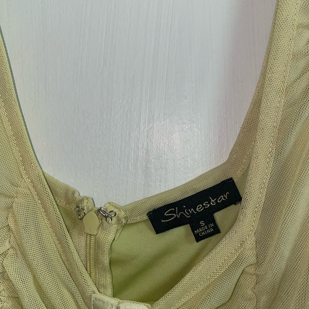 Solid Ruched Bodycon Mini Dress🍈 - Picture 3 of 6